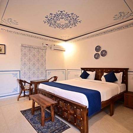 The Castle Crown - Hem Vilas Resort Ranthambhore 사와이 마도푸르 외부 사진